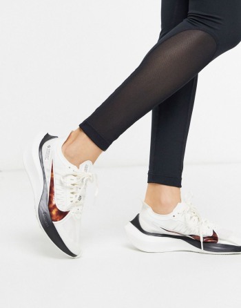 Nike Running Zoom Gravity Bijele - Ženske Tenisice | 69785CEIA